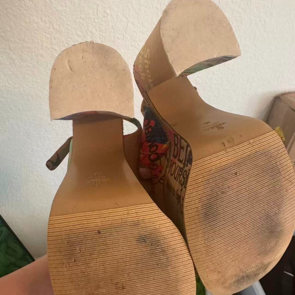 Vivienne Westwood Sandals Size 36 - Picture 7 of 7